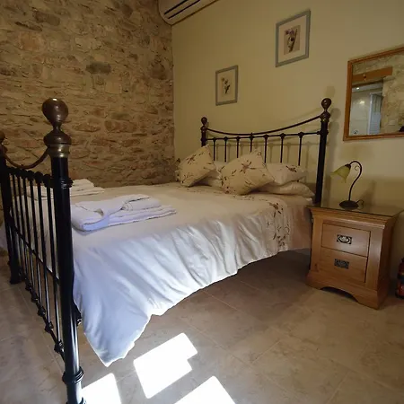 فندق مبيت وإفطار House Of The Sophias *