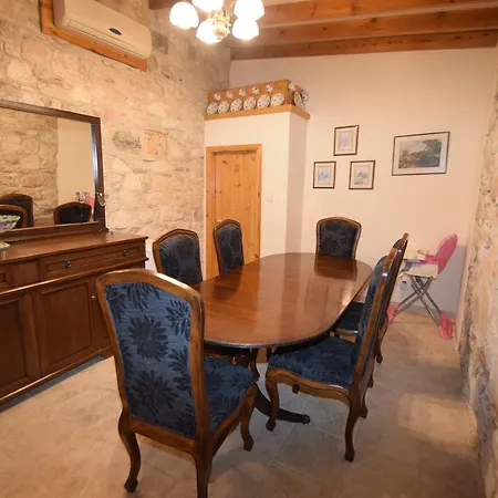 فندق مبيت وإفطار House Of The Sophias *