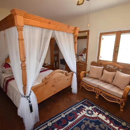 فندق مبيت وإفطار House Of The Sophias *