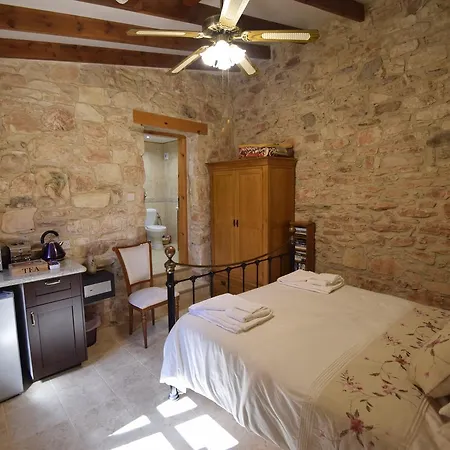 فندق مبيت وإفطار House Of The Sophias *